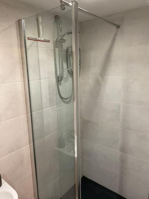 Oystermouth Mumbles - Modern Apartment With Panoramic Sea Views מראה חיצוני תמונה