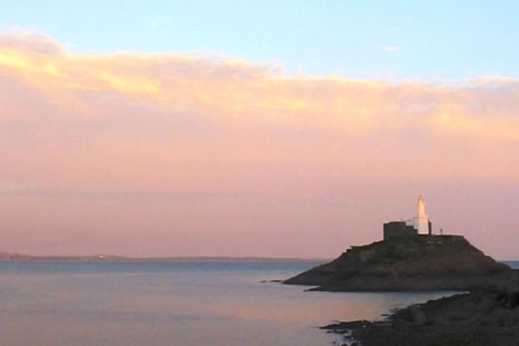 Oystermouth Mumbles - Modern Apartment With Panoramic Sea Views מראה חיצוני תמונה