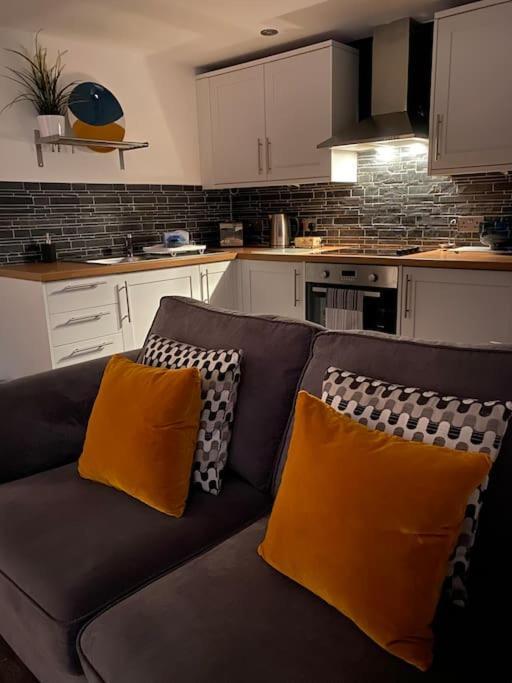 Oystermouth Mumbles - Modern Apartment With Panoramic Sea Views מראה חיצוני תמונה